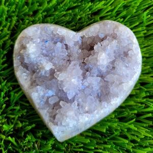 Amethyst Heart-Shaped Crystal Decor